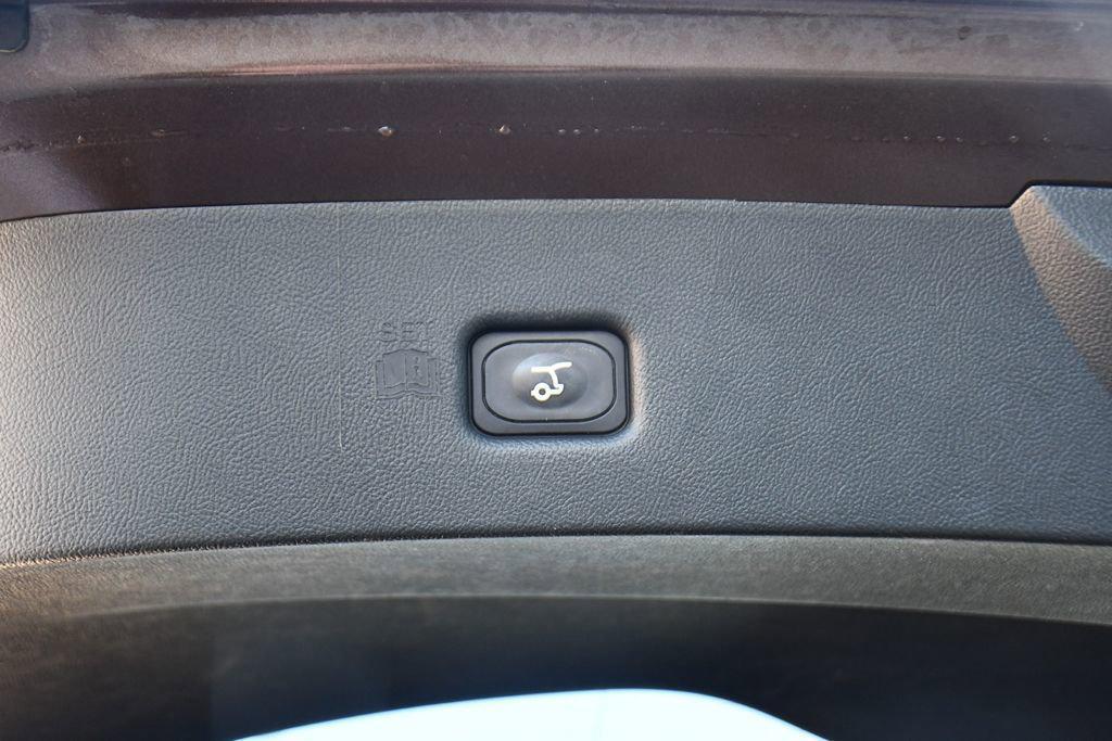 used 2022 Lincoln Nautilus car, priced at $31,495