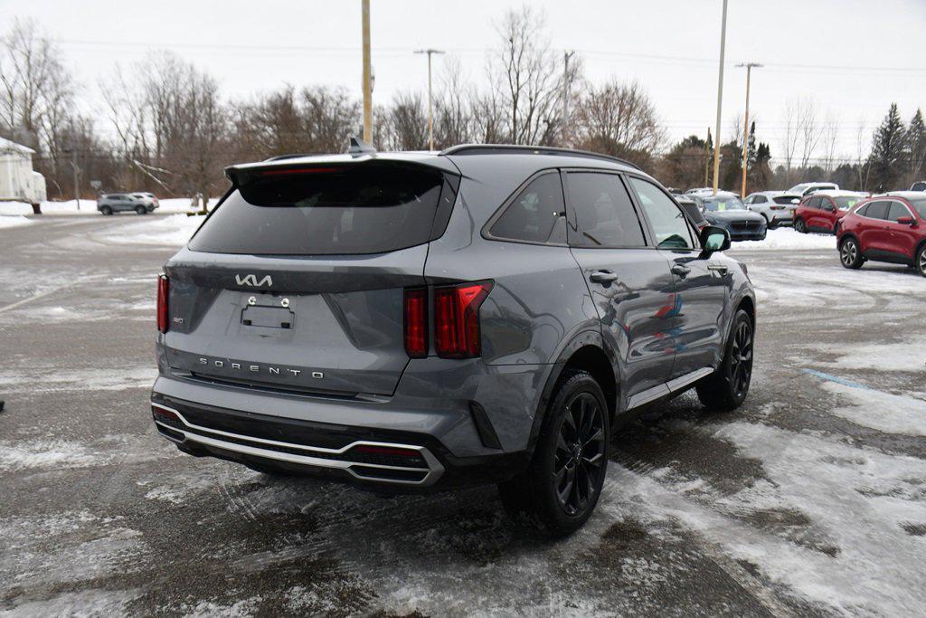 used 2022 Kia Sorento car, priced at $26,495