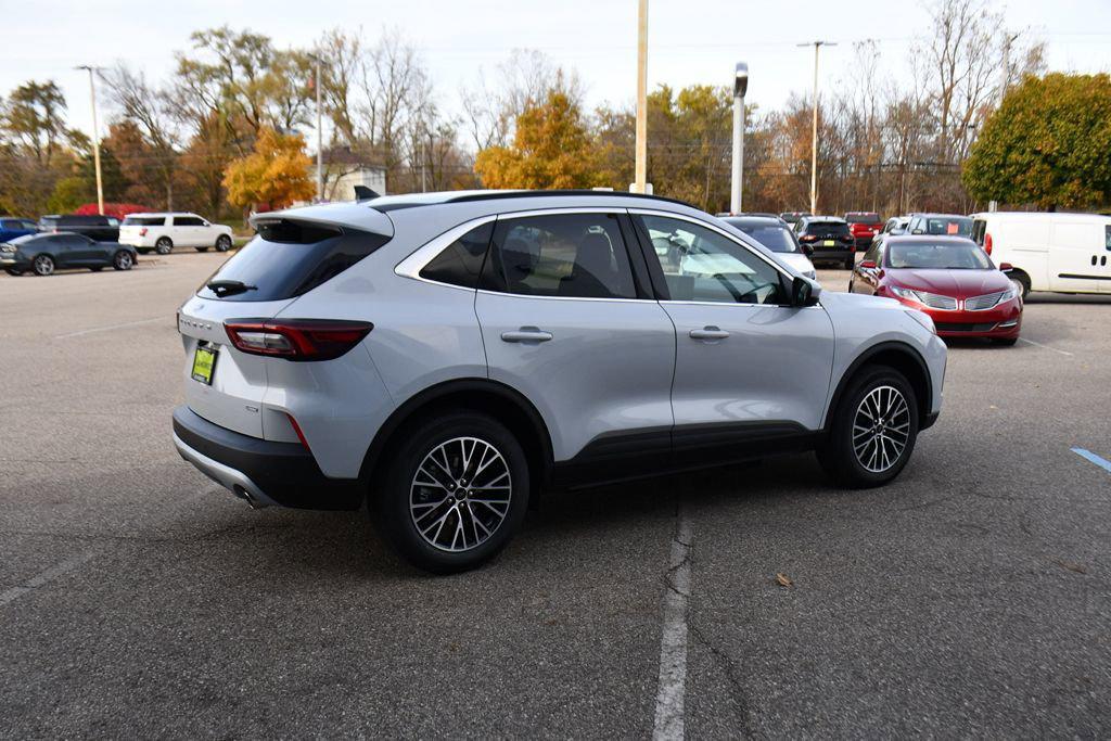 new 2026 Ford Escape PHEV car, priced at $30,596