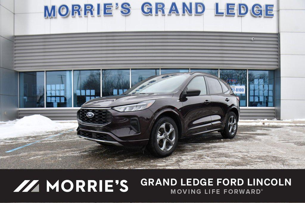 used 2023 Ford Escape car, priced at $23,289