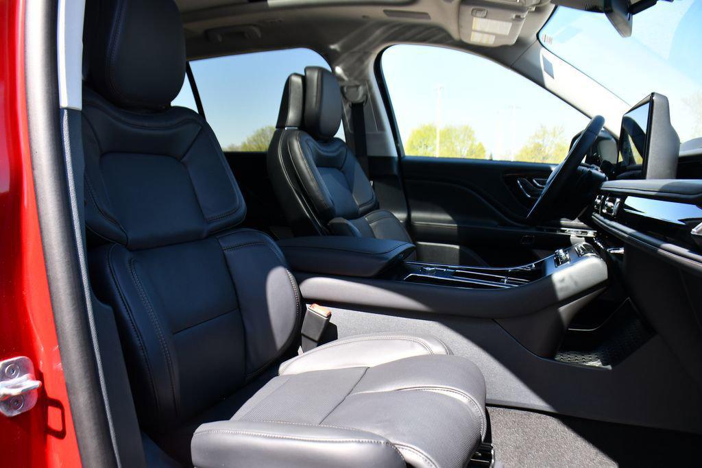 new 2026 Lincoln Aviator car, priced at $75,607