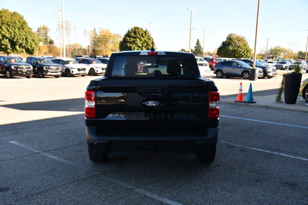 new 2025 Ford Maverick car, priced at $28,429