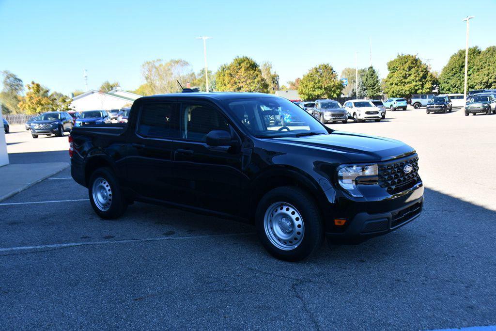 new 2025 Ford Maverick car, priced at $28,429