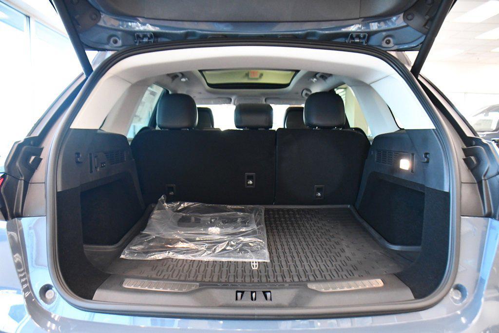 new 2026 Lincoln Nautilus car, priced at $57,057