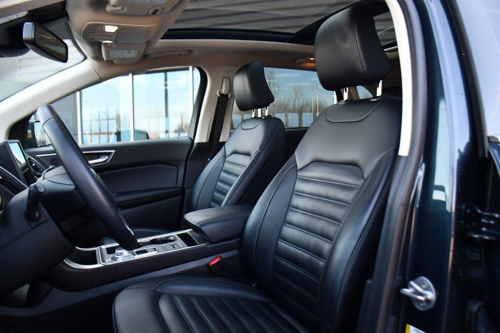 used 2024 Ford Edge car, priced at $26,995