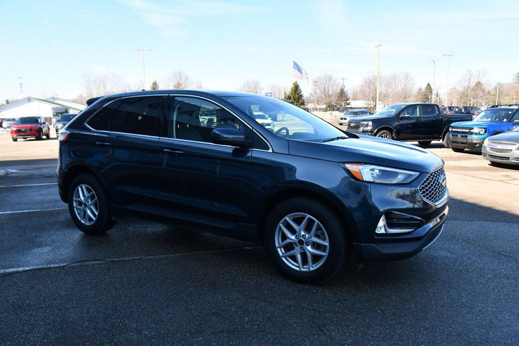 used 2024 Ford Edge car, priced at $26,995