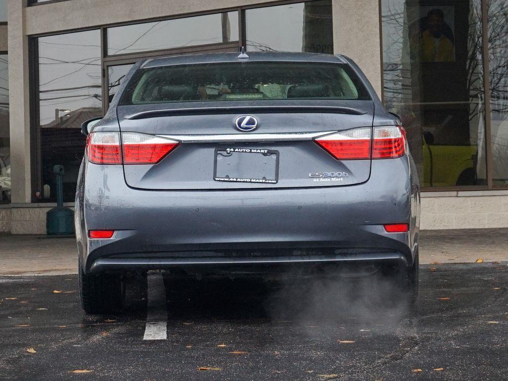 used 2014 Lexus ES 300h car, priced at $13,944