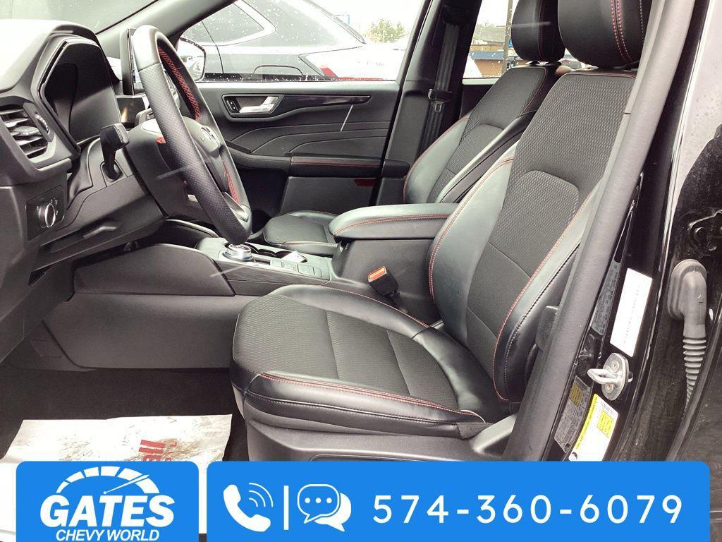 used 2025 Ford Escape car, priced at $26,431