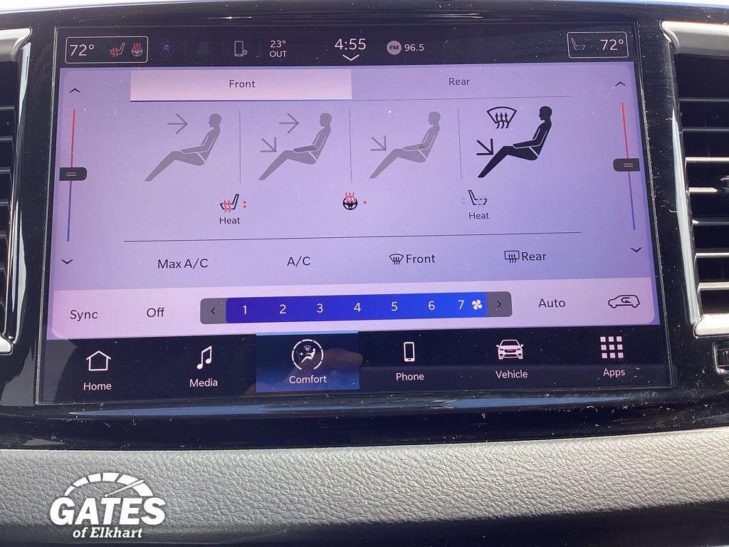 used 2023 Chrysler Pacifica car, priced at $25,666