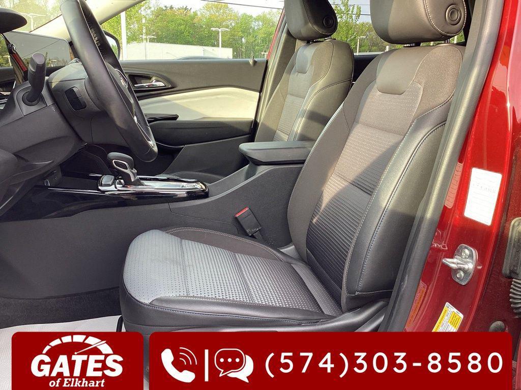 used 2025 Chevrolet Trax car, priced at $22,109