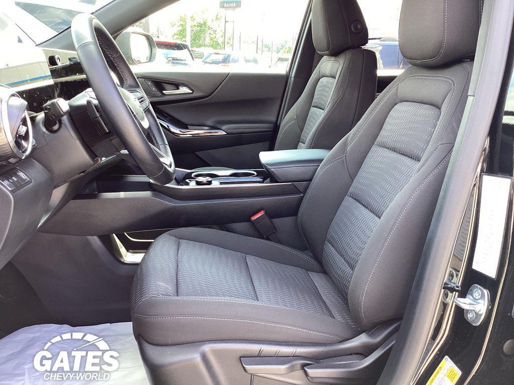 used 2026 Chevrolet Equinox car, priced at $27,898