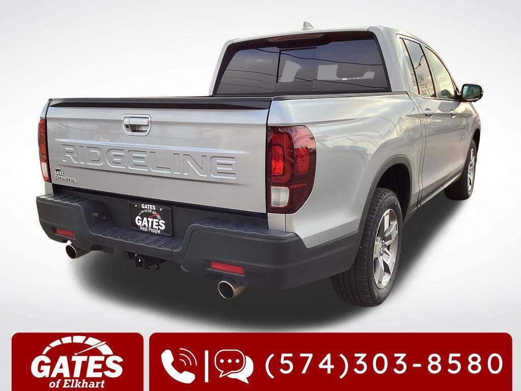 used 2025 Honda Ridgeline car, priced at $34,899