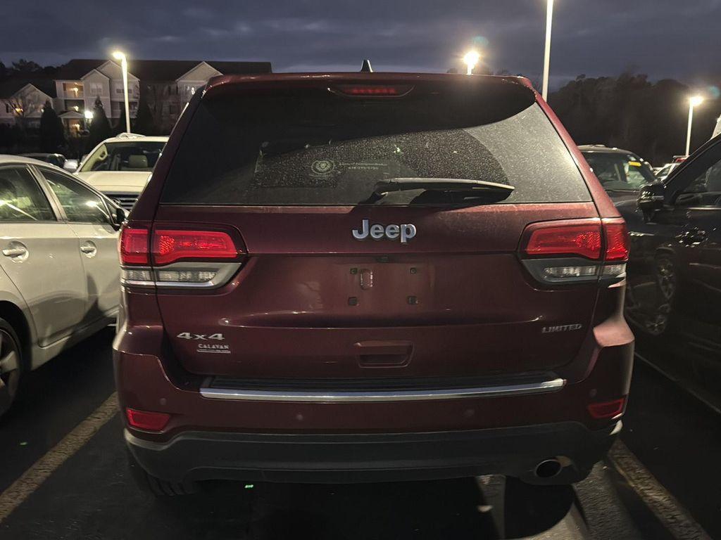 used 2021 Jeep Grand Cherokee car, priced at $20,900