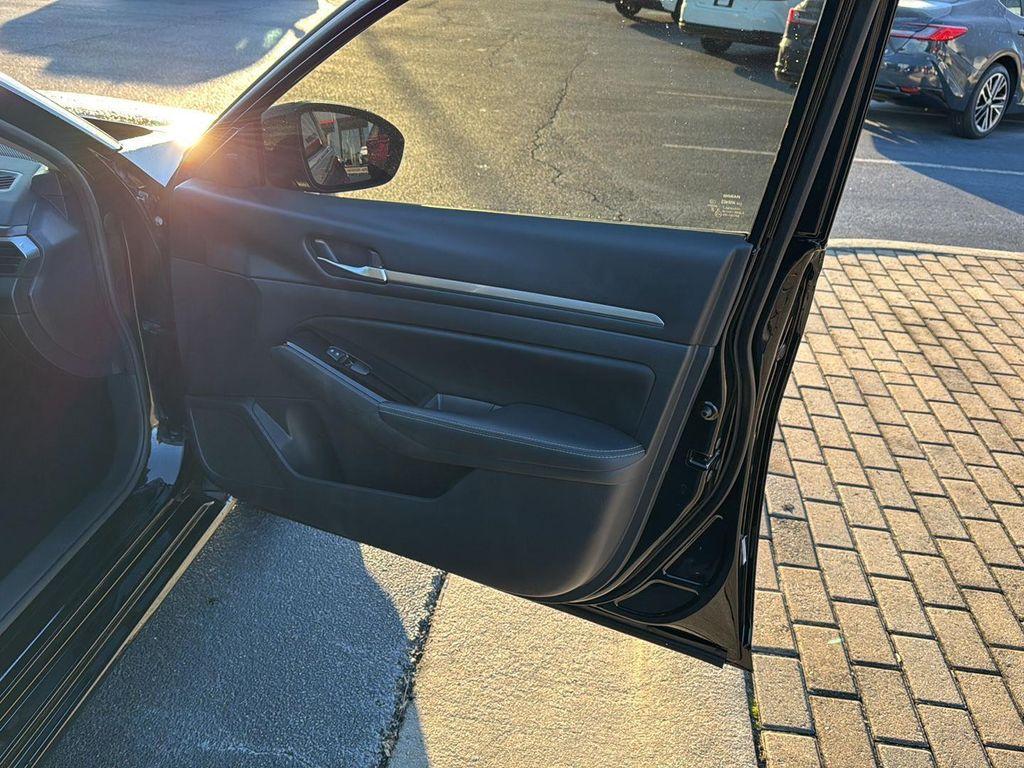 used 2023 Nissan Altima car, priced at $21,999