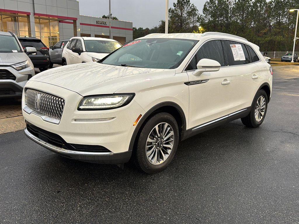 used 2022 Lincoln Nautilus car, priced at $25,398