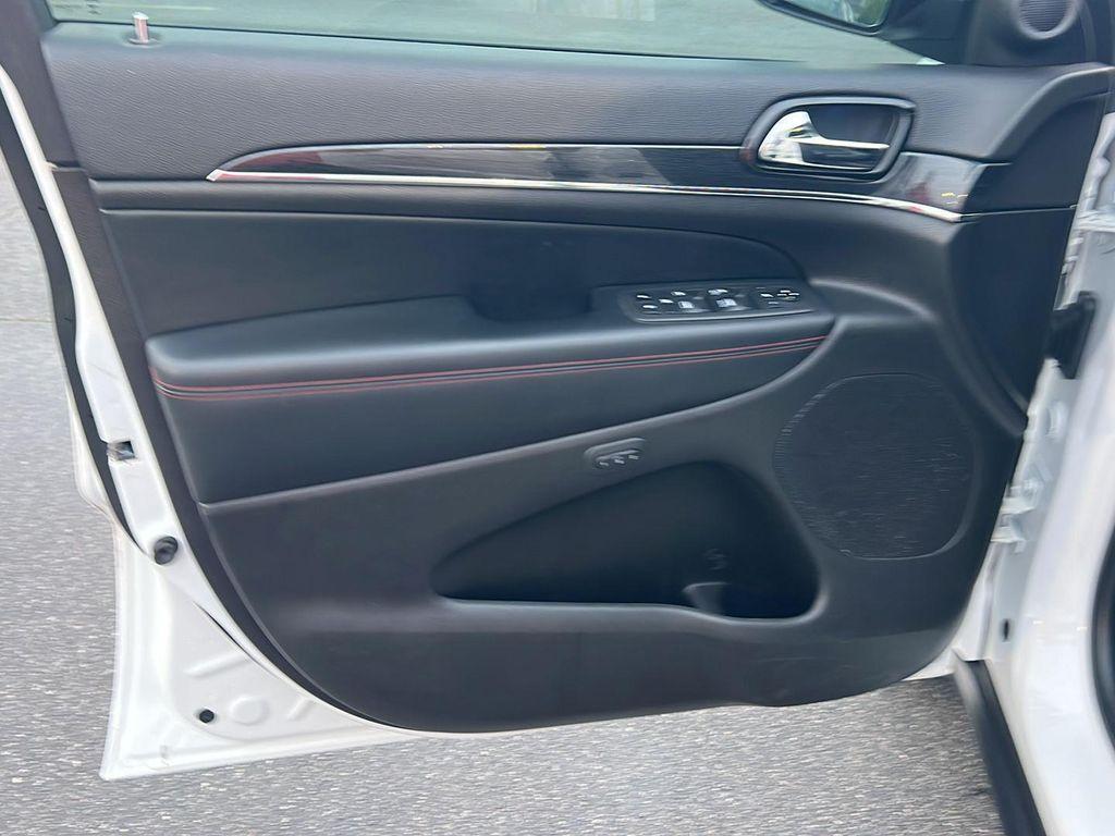 used 2021 Jeep Grand Cherokee car, priced at $29,999