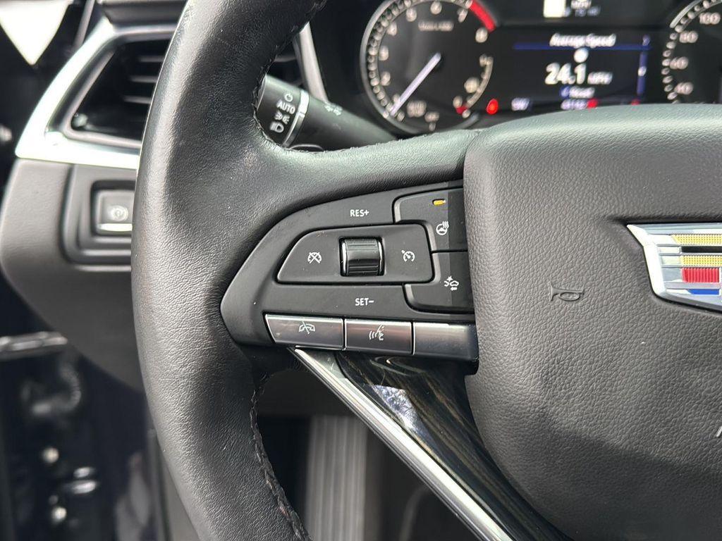 used 2021 Cadillac XT6 car, priced at $28,999