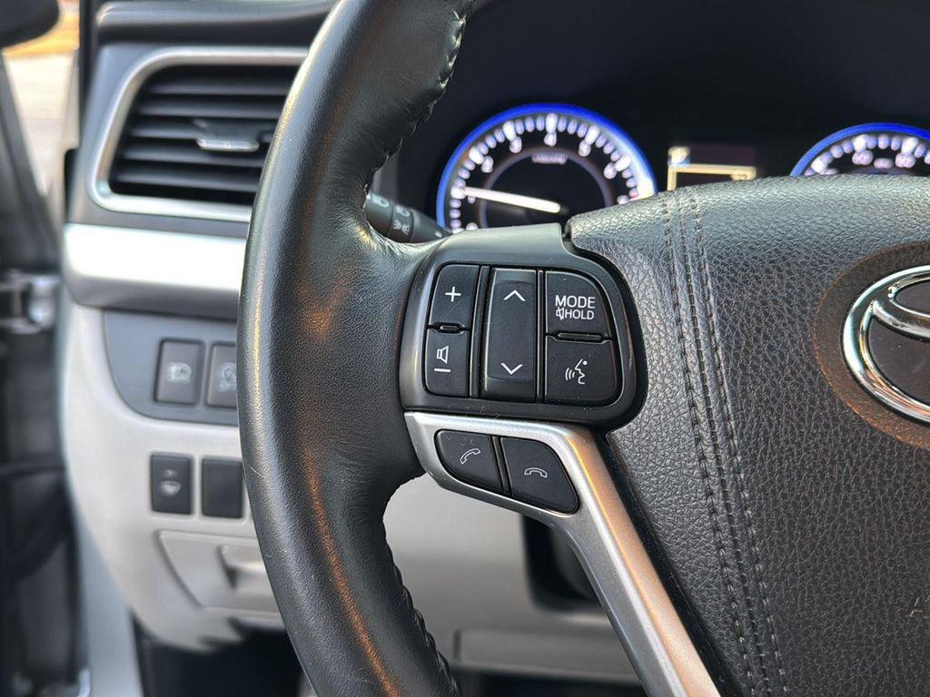 used 2017 Toyota Highlander car, priced at $19,999