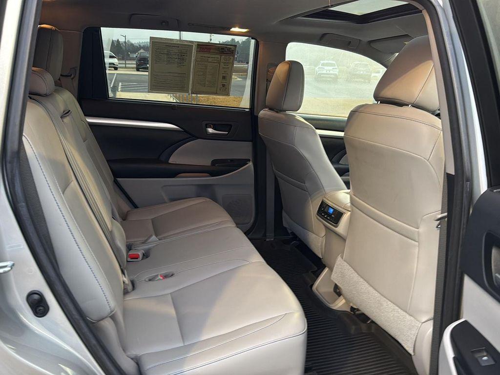 used 2017 Toyota Highlander car, priced at $19,999