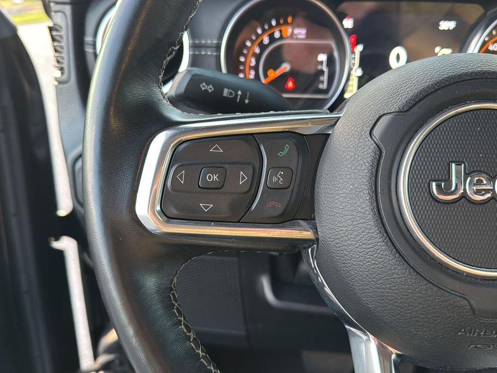 used 2022 Jeep Gladiator car, priced at $30,999