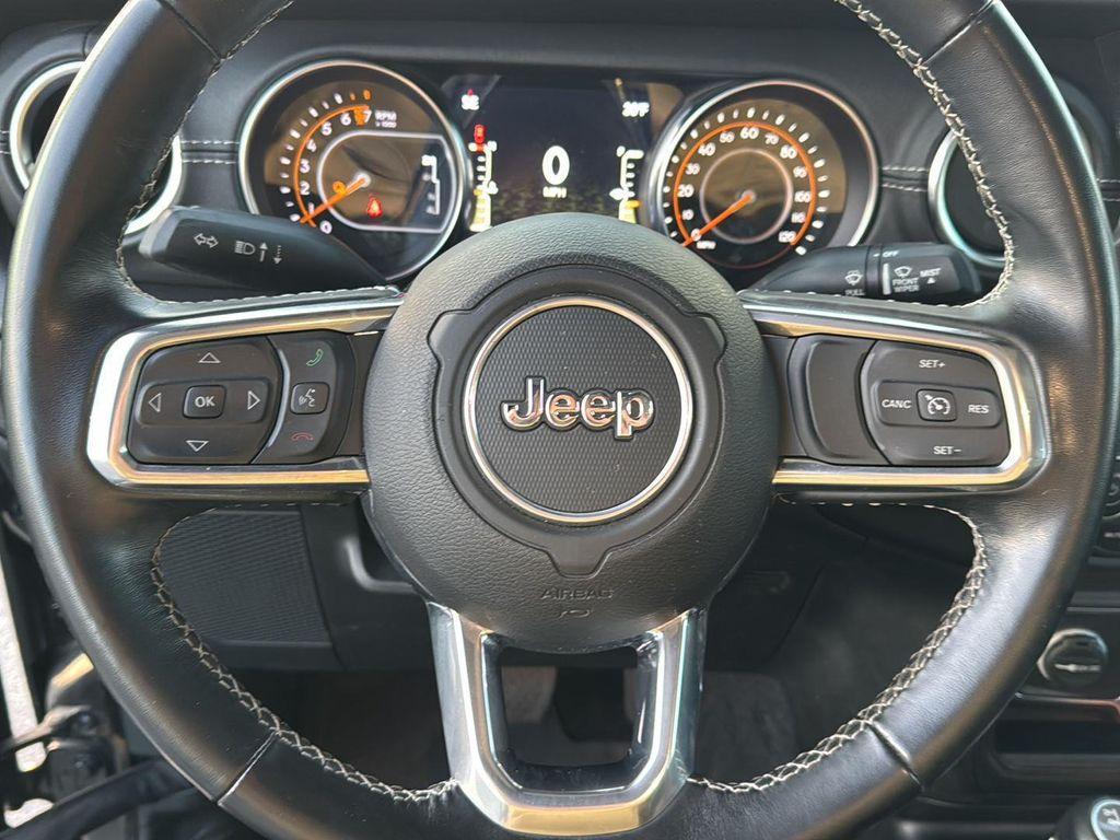 used 2022 Jeep Gladiator car, priced at $30,999