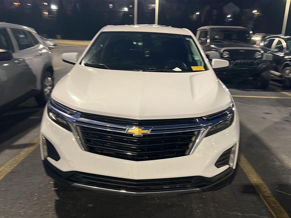 used 2022 Chevrolet Equinox car, priced at $19,999
