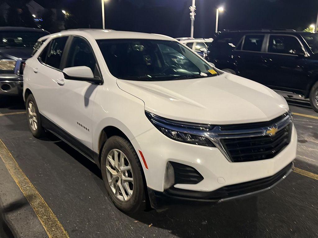 used 2022 Chevrolet Equinox car, priced at $19,999