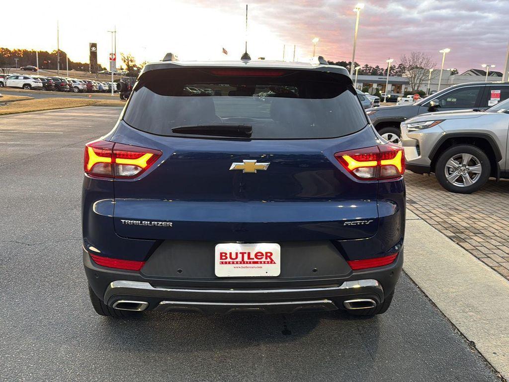 used 2022 Chevrolet TrailBlazer car, priced at $21,999