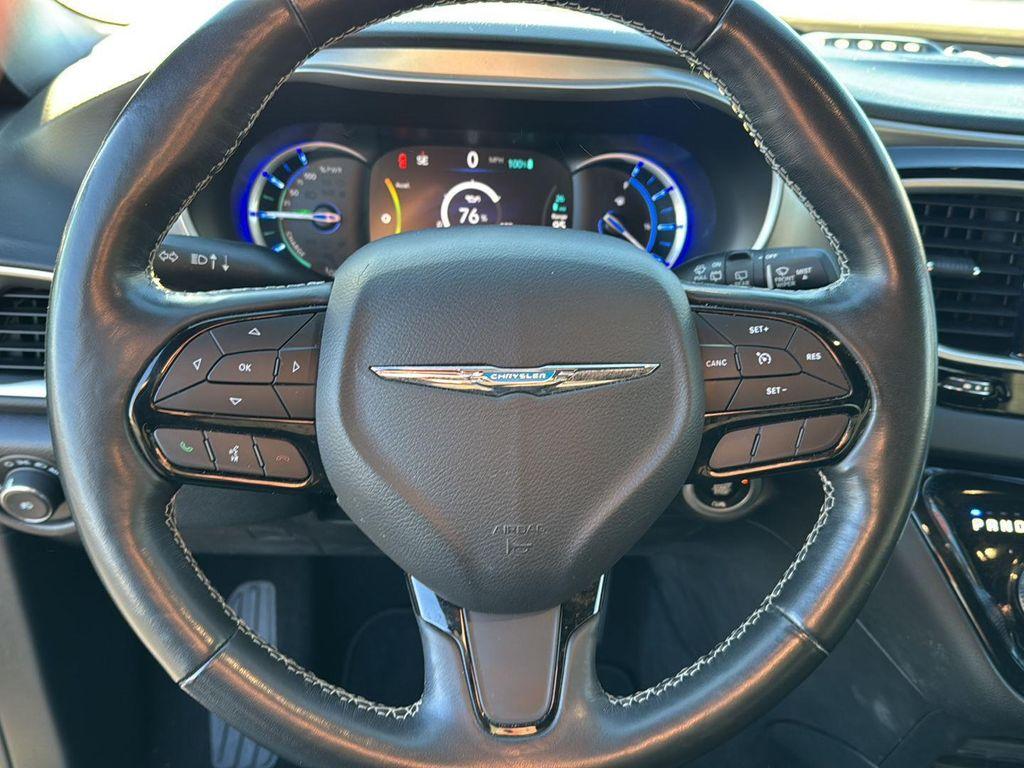 used 2020 Chrysler Pacifica Hybrid car, priced at $18,999