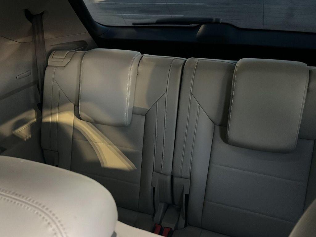 used 2021 Volkswagen Atlas car, priced at $17,799
