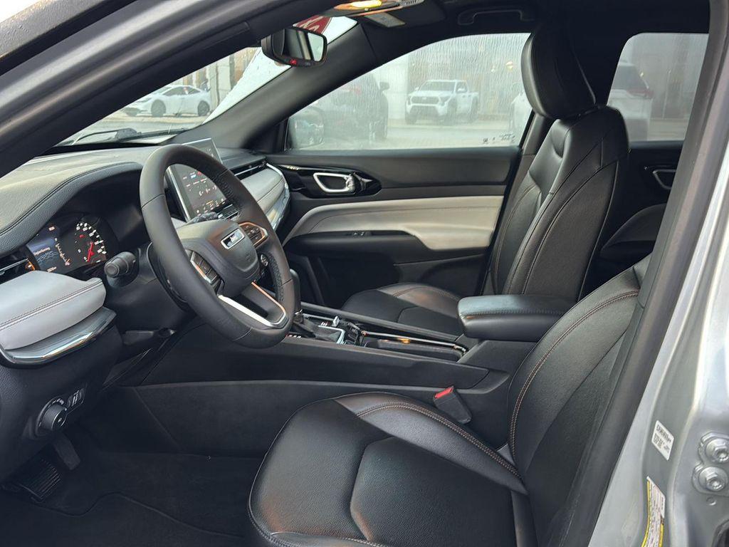 used 2024 Jeep Compass car, priced at $25,799