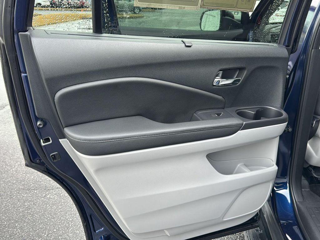 used 2022 Honda Pilot car, priced at $29,799