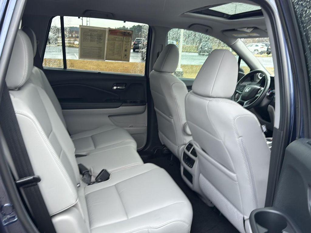 used 2022 Honda Pilot car, priced at $29,799