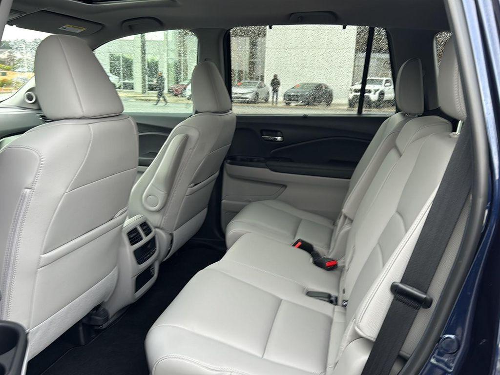 used 2022 Honda Pilot car, priced at $29,799
