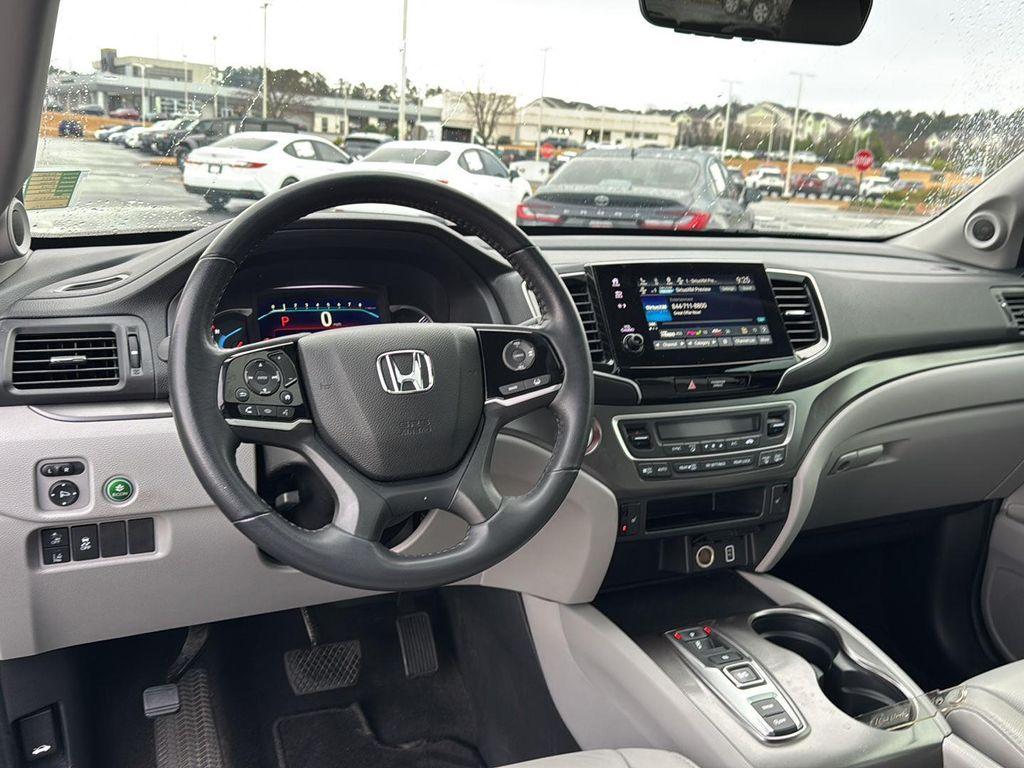 used 2022 Honda Pilot car, priced at $29,799