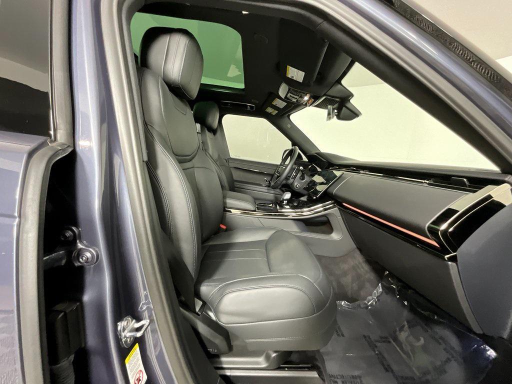 used 2025 Land Rover Range Rover Sport car, priced at $92,991