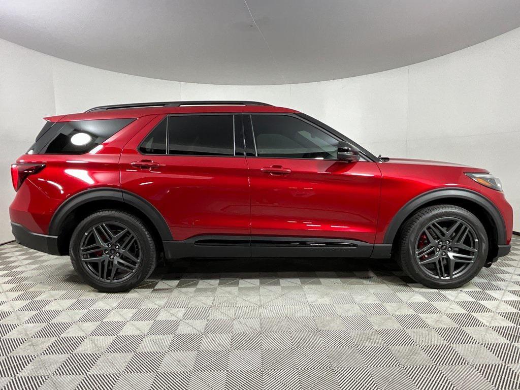 used 2025 Ford Explorer car, priced at $48,991