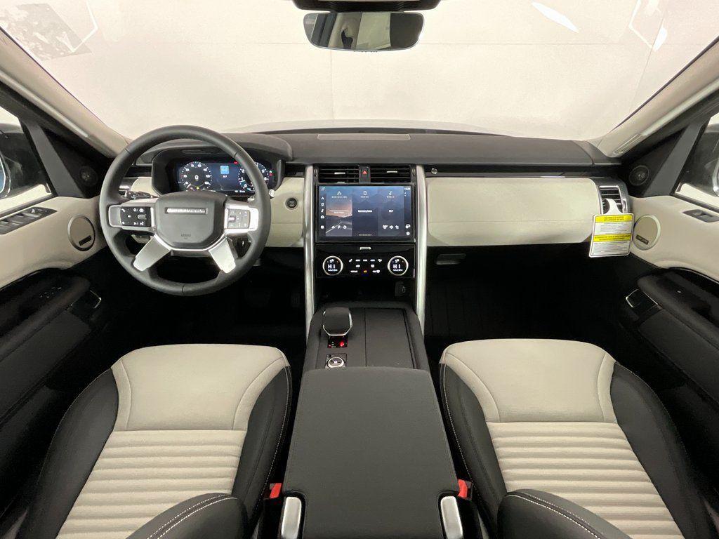 new 2026 Land Rover Discovery car, priced at $66,626