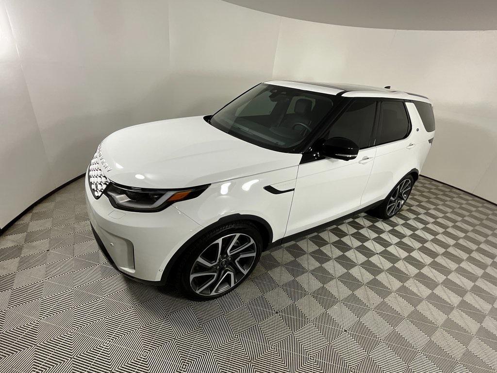 used 2025 Land Rover Discovery car, priced at $55,992