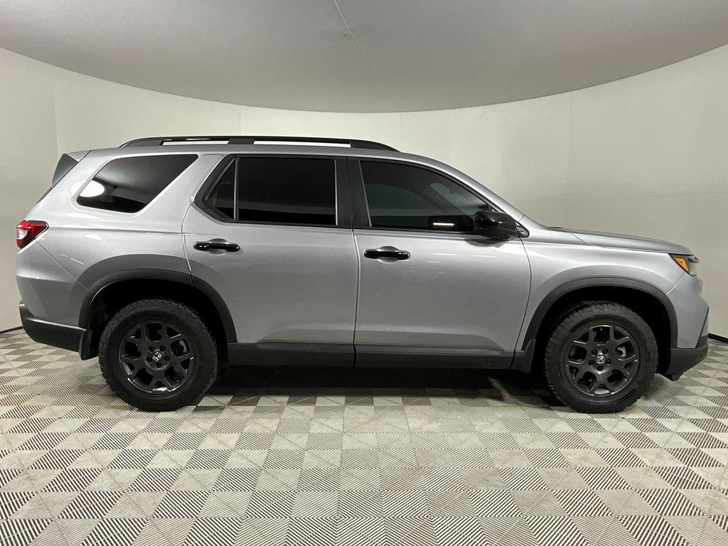 used 2023 Honda Pilot car, priced at $39,991