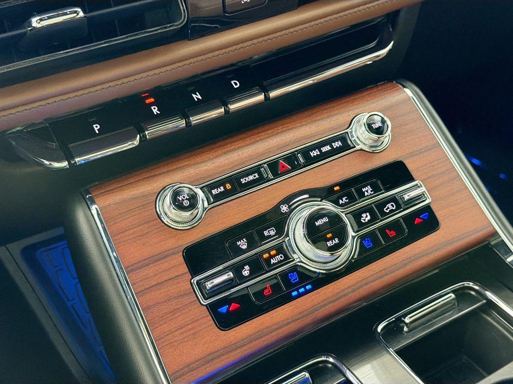 used 2023 Lincoln Aviator car, priced at $43,991