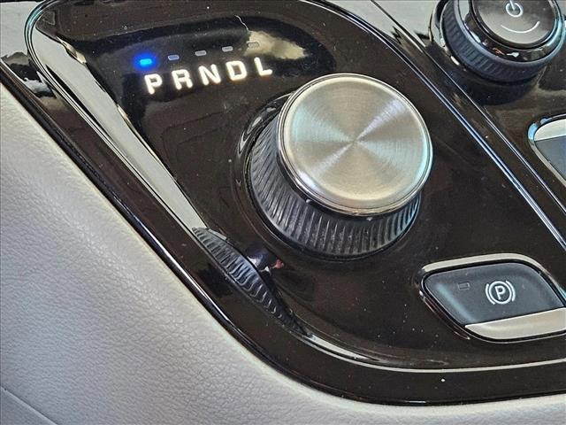 used 2019 Chrysler Pacifica car, priced at $12,995