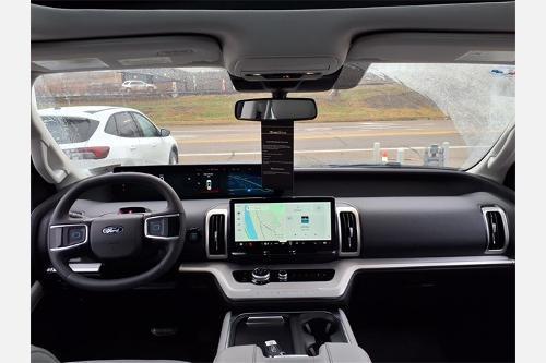 new 2025 Ford Expedition Max car, priced at $70,806