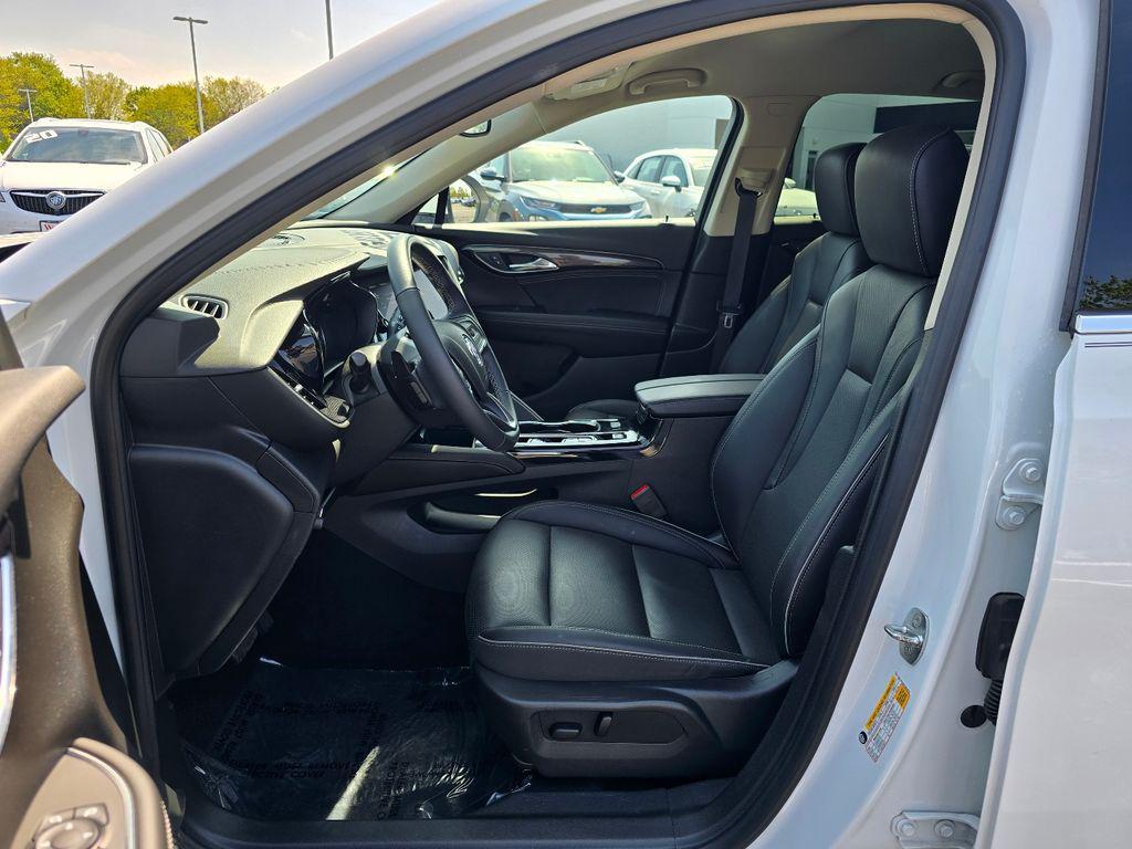 used 2023 Buick Envision car, priced at $27,912