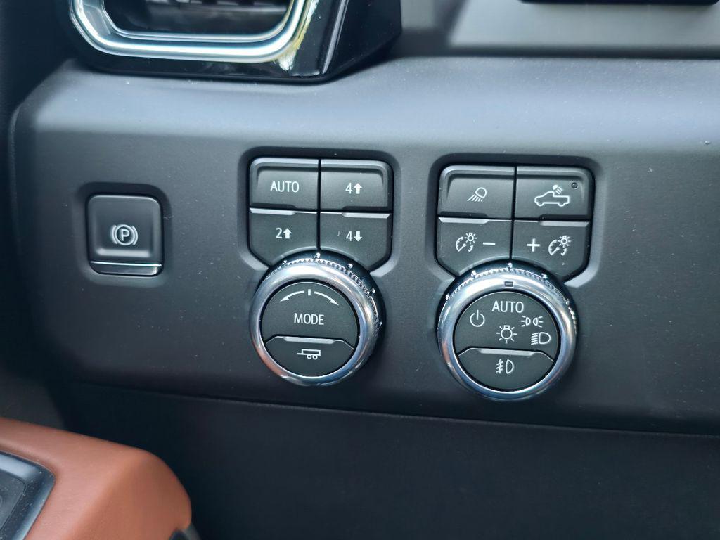 new 2026 GMC Sierra 2500 car, priced at $90,162