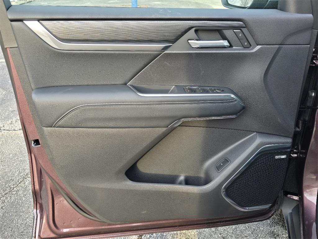 new 2026 GMC Acadia car, priced at $45,911