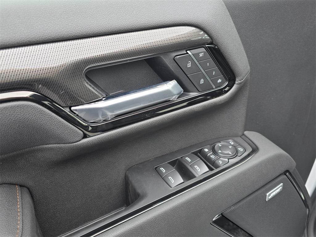 new 2026 GMC Sierra 2500 car, priced at $69,500