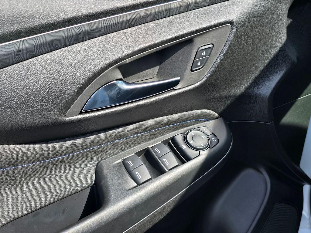 new 2026 Buick Envista car, priced at $28,901