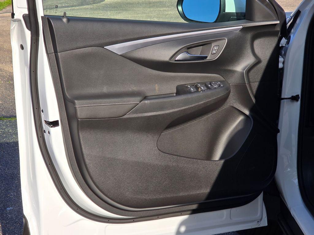 new 2026 Buick Envista car, priced at $26,038