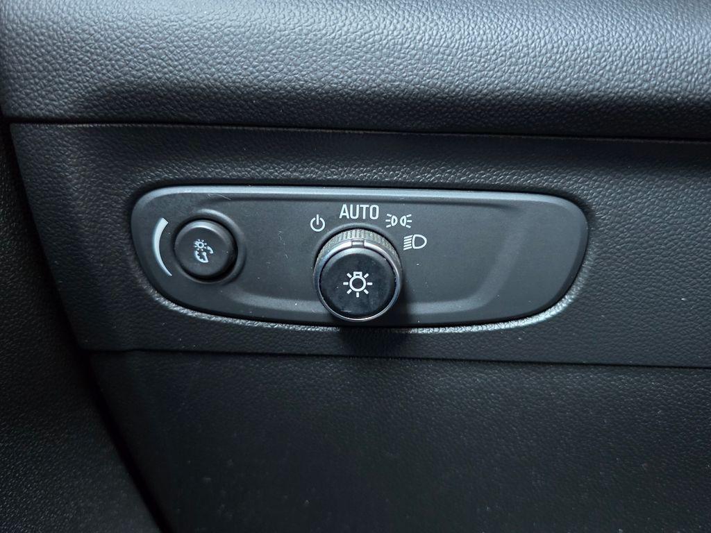 used 2021 Buick Envision car, priced at $22,912